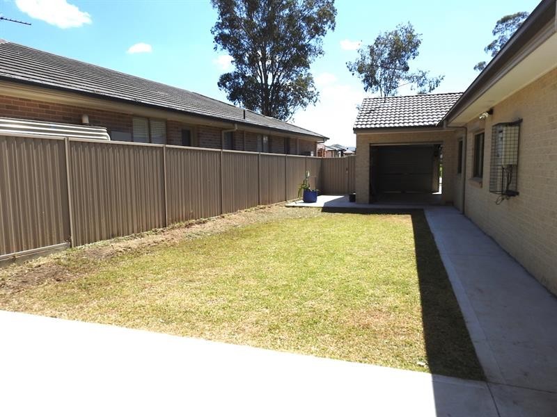 44 Lisa Cres, Bonnyrigg NSW 2177