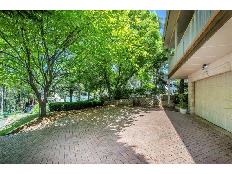 25 Currawong Cres, Bowen Mountain NSW 2753