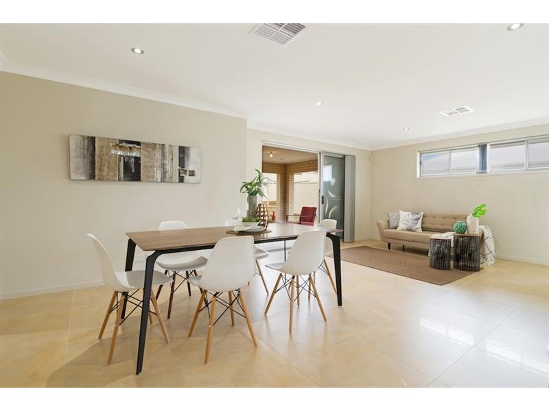 16 Bartlett St, Oran Park NSW 2570