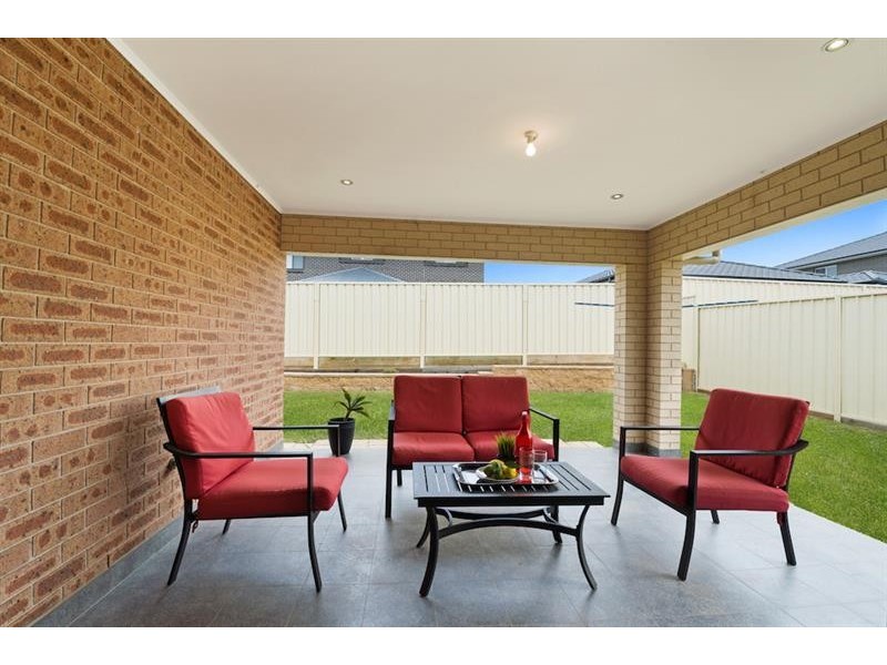 16 Bartlett St, Oran Park NSW 2570