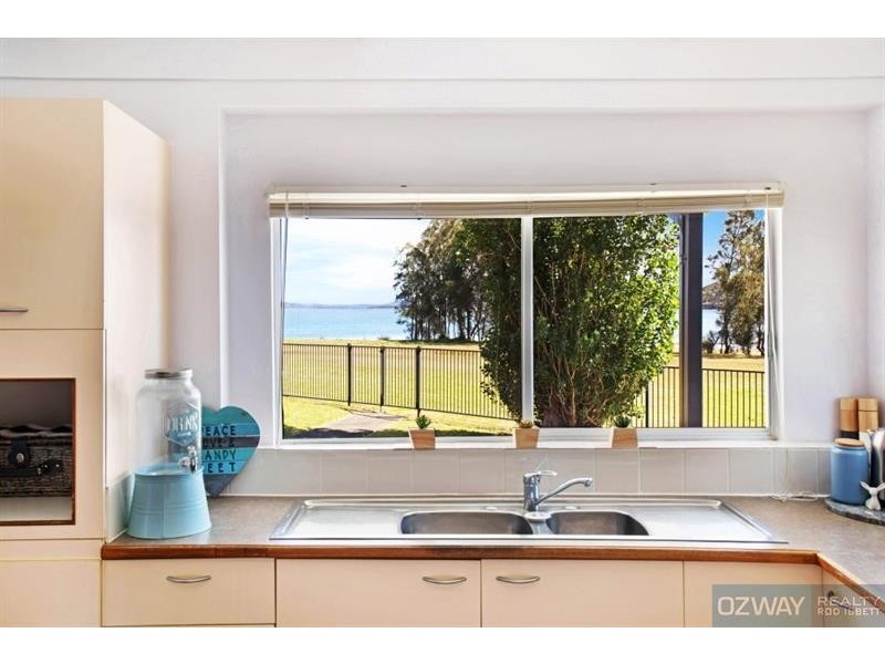 302A Tuggerawong Rd, Tuggerawong NSW 2259