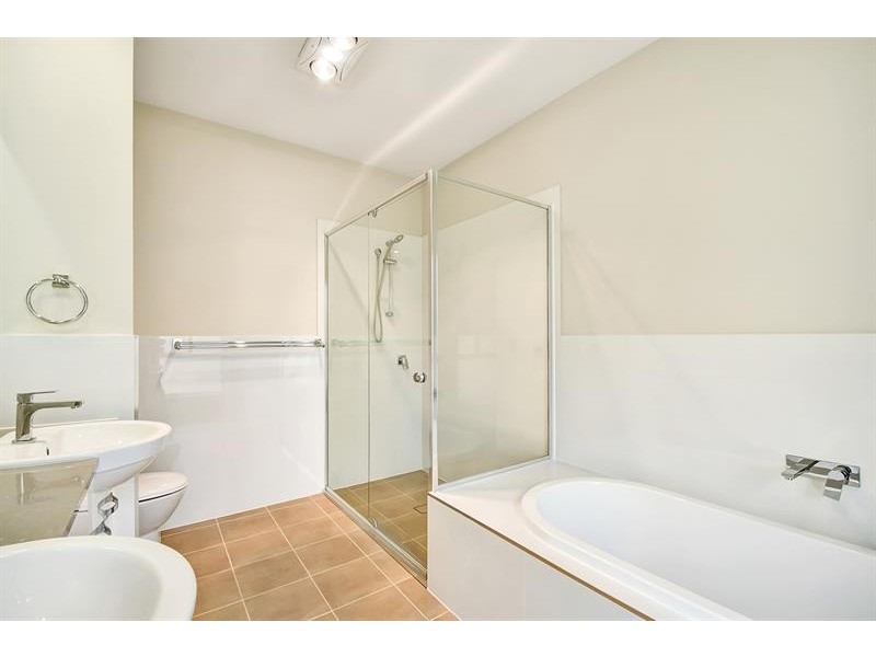 12 Denham Cl, Moss Vale NSW 2577