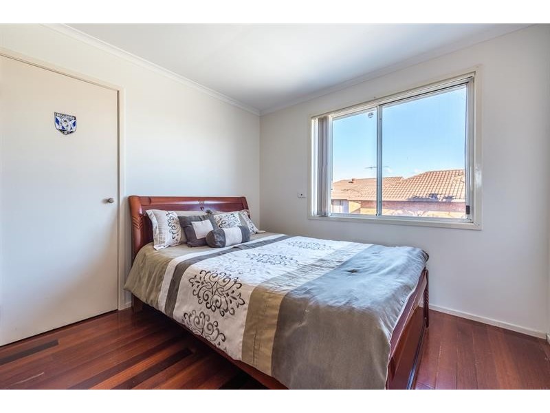 1 Corella Rd, Green Valley NSW 2168