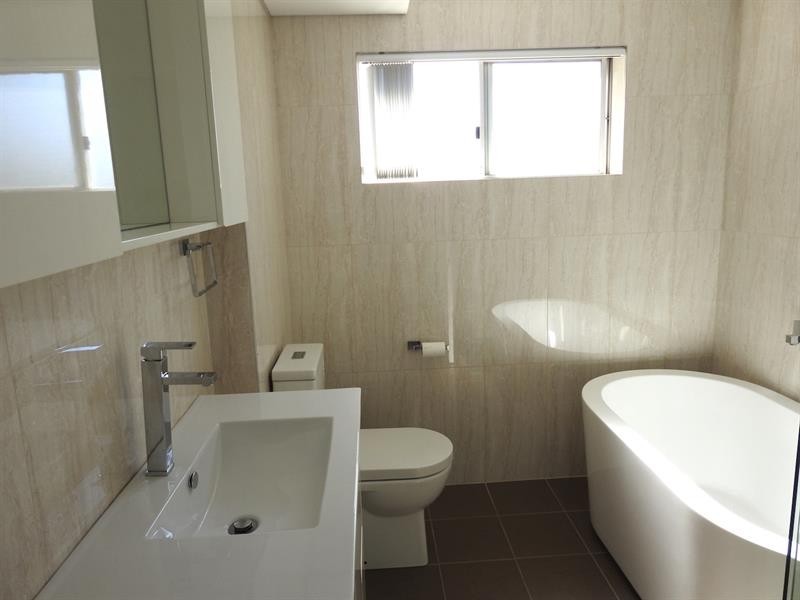 10/8-10 Ulverstone St, Fairfield NSW 2165