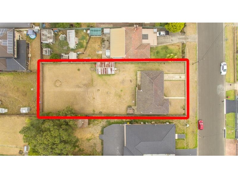 25 Hubert St, Fairfield NSW 2165