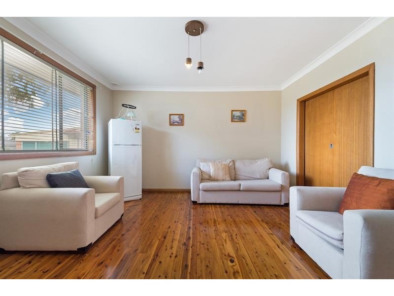 25 Hubert St, Fairfield NSW 2165