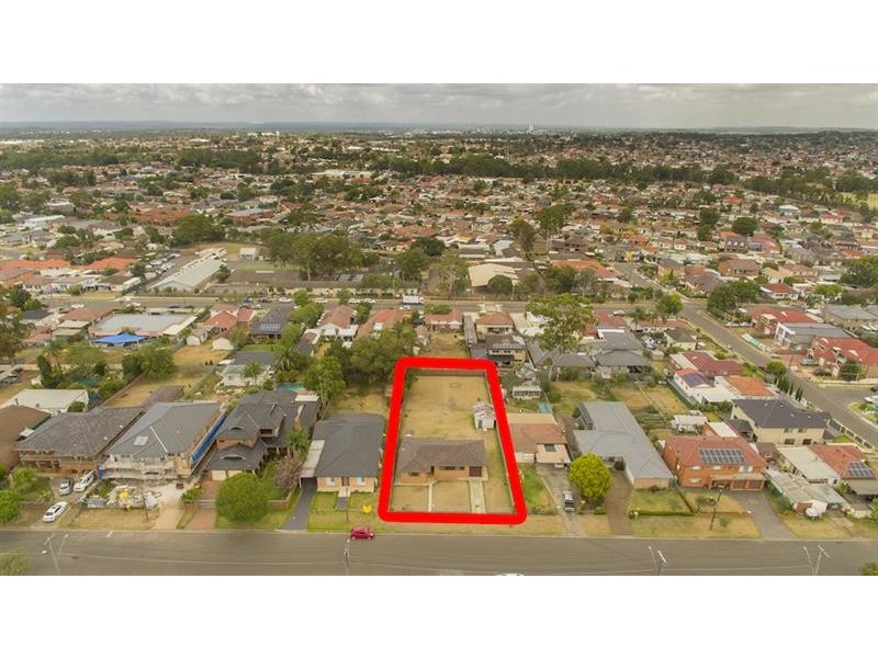 25 Hubert St, Fairfield NSW 2165