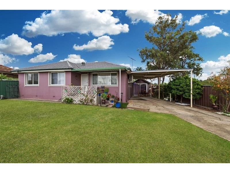 21 Atherton St, Fairfield West NSW 2165