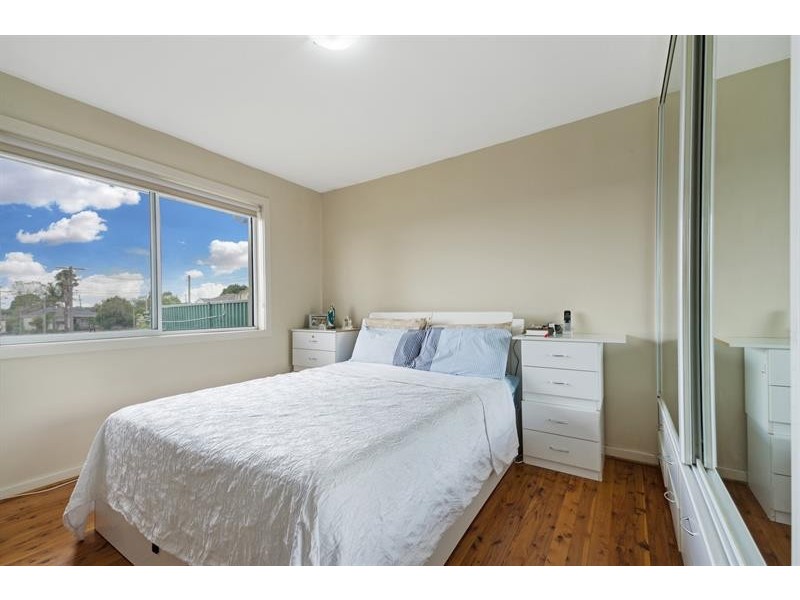 21 Atherton St, Fairfield West NSW 2165