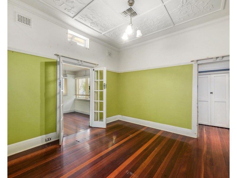 13 Canberra Avenue, St Leonards NSW 2065