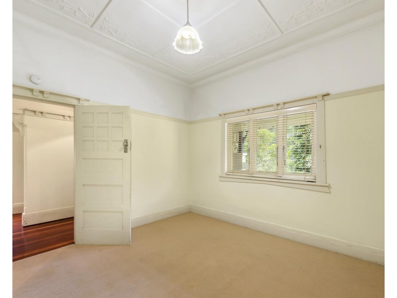 13 Canberra Avenue, St Leonards NSW 2065