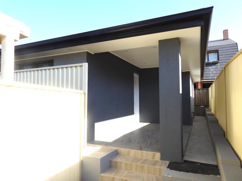 62 Tallowood Cres, Bossley Park NSW 2176