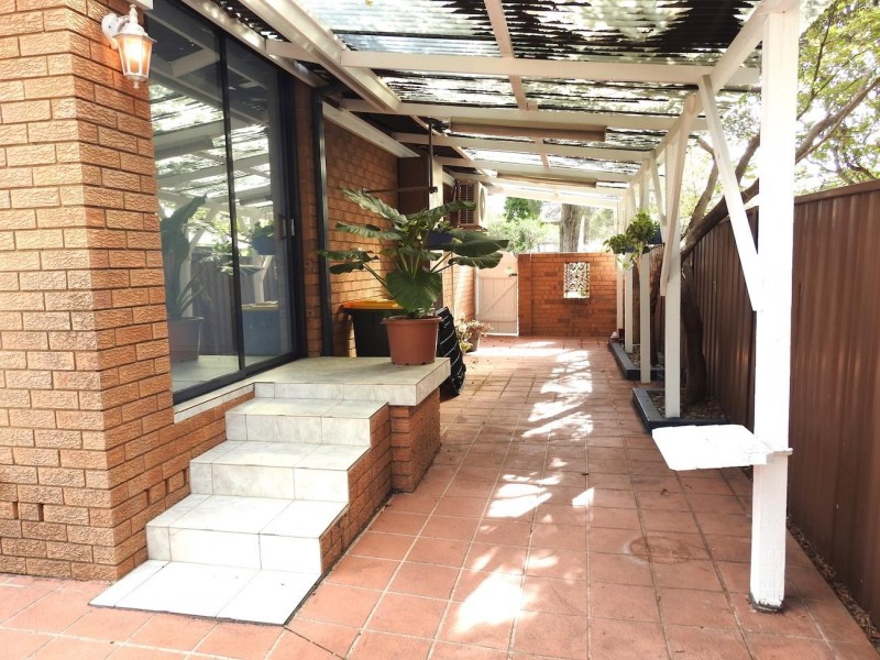 121 Kootingal St, Greystanes NSW 2145