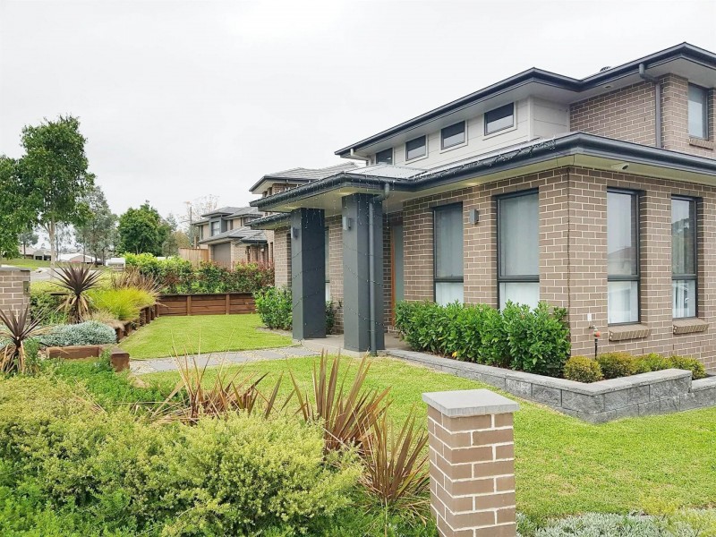 5 Macedon Street, Minto NSW 2566