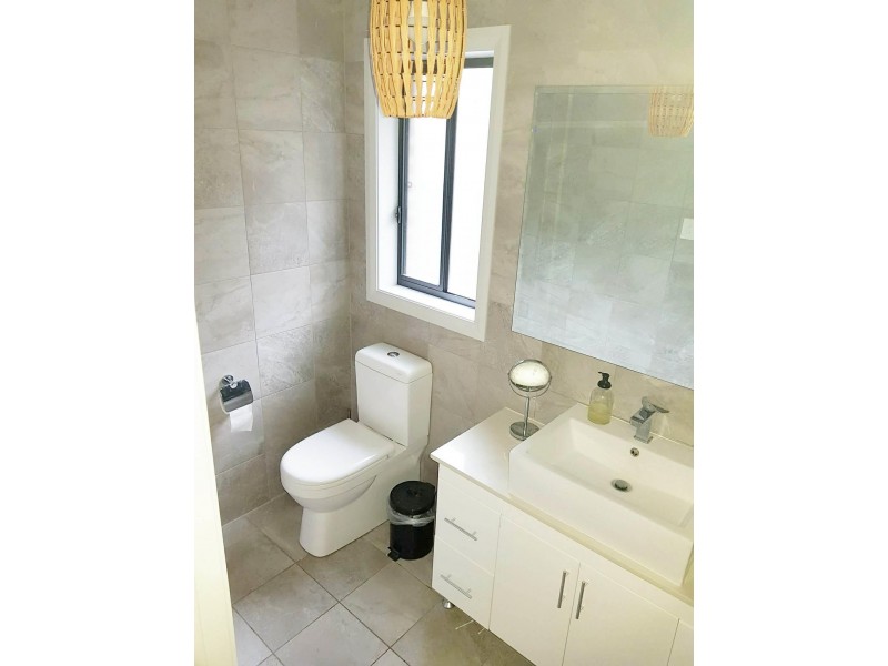 5 Macedon Street, Minto NSW 2566