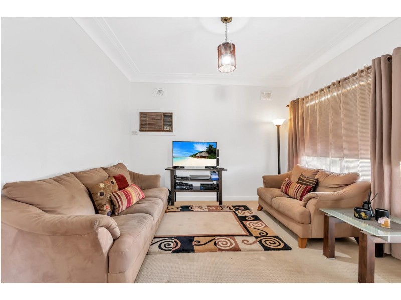 41 Macquarie Street, Fairfield NSW 2165