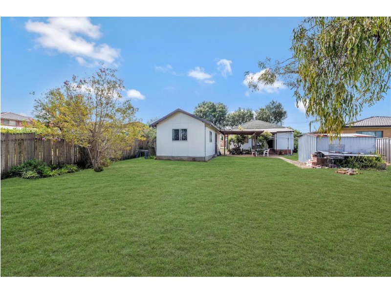 41 Macquarie Street, Fairfield NSW 2165