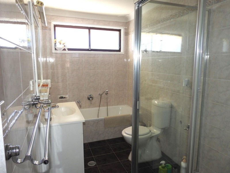 7 Tennyson St, Wetherill Park NSW 2164