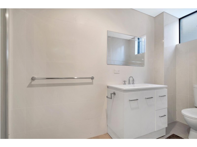 24 Heysen Street, Abbotsbury NSW 2176