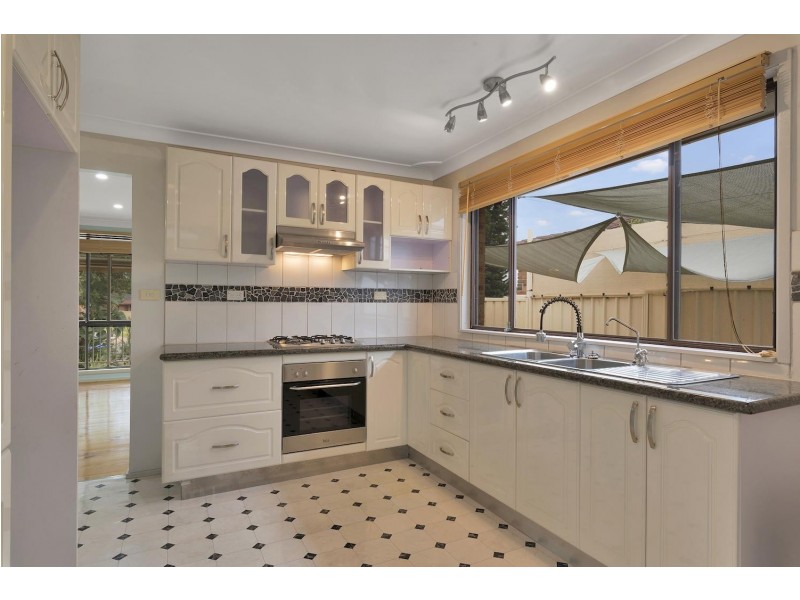 12 Shelley Place, Wetherill Park NSW 2164