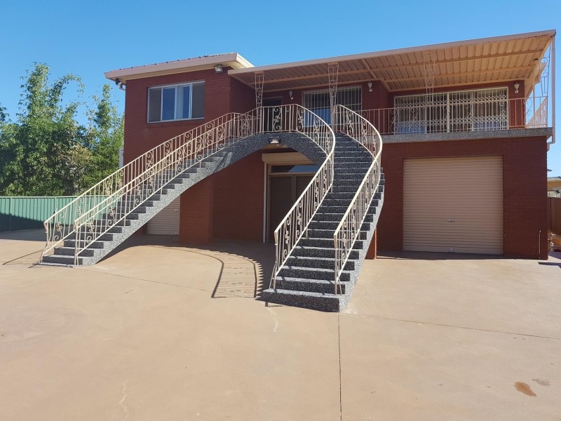 79 Swan Road, Edensor Park NSW 2176