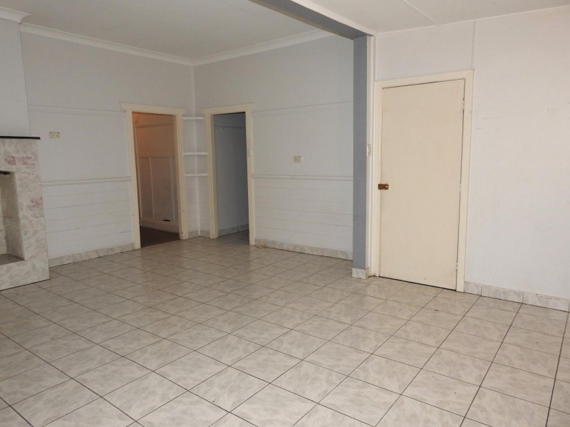 25 Hardy Street, Fairfield NSW 2165