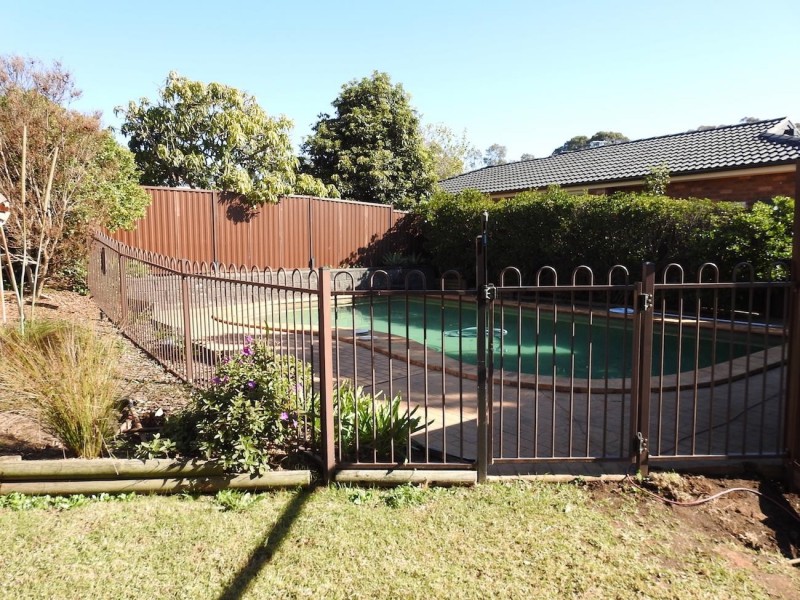 11 Mildara Place, Edensor Park NSW 2176