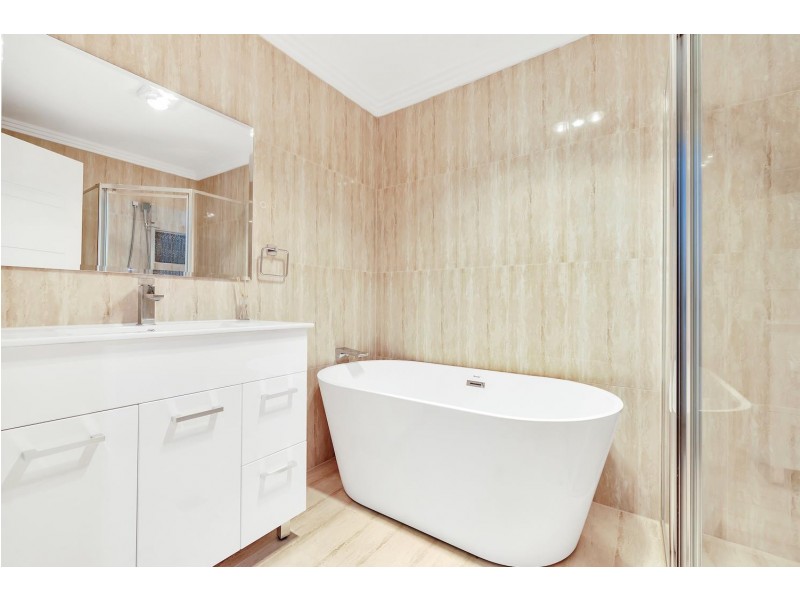 34 Green Avenue, Smithfield NSW 2164