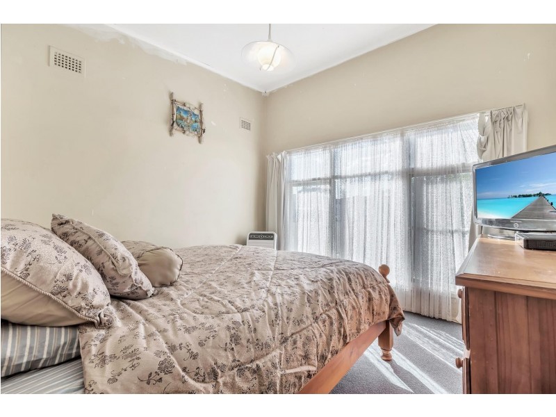 4 Hinkler Street, Smithfield NSW 2164