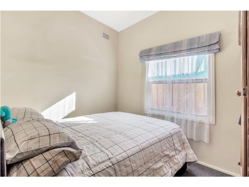 4 Hinkler Street, Smithfield NSW 2164