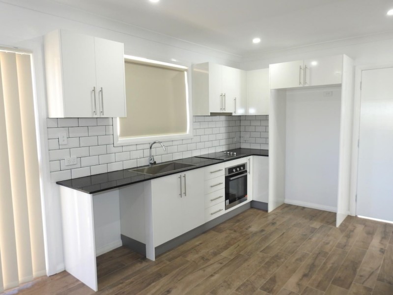 72A Innisfail Road, Wakeley NSW 2176