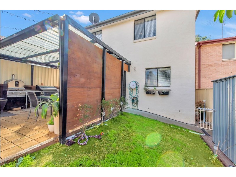 22c Kitson Way, Casula NSW 2170