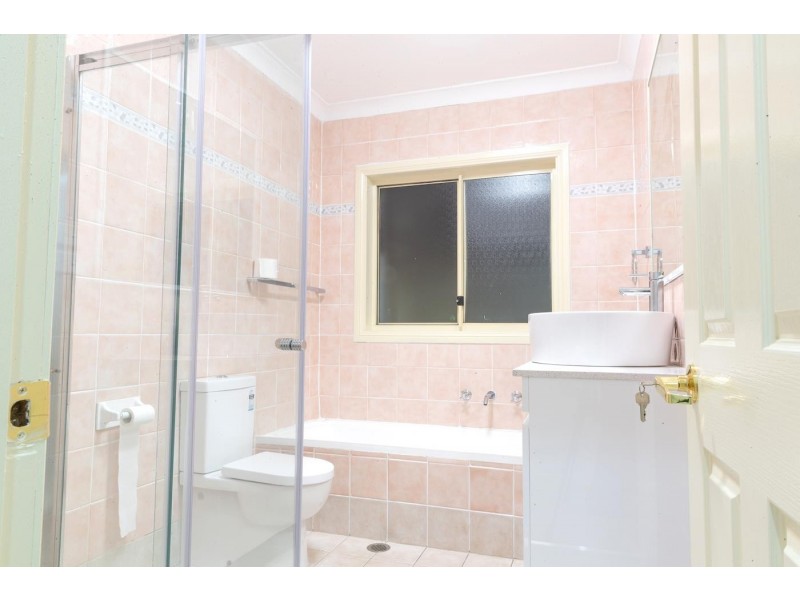 16A Oxford Street, Smithfield NSW 2164