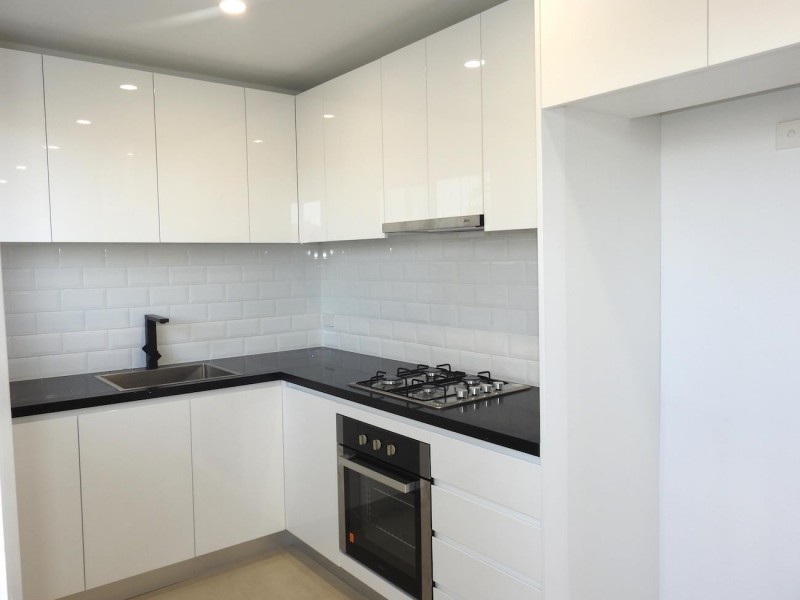 23A Oliveri Crescent, Green Valley NSW 2168