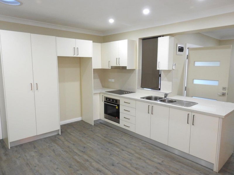 25A Norfolk Avenue, Fairfield West NSW 2165