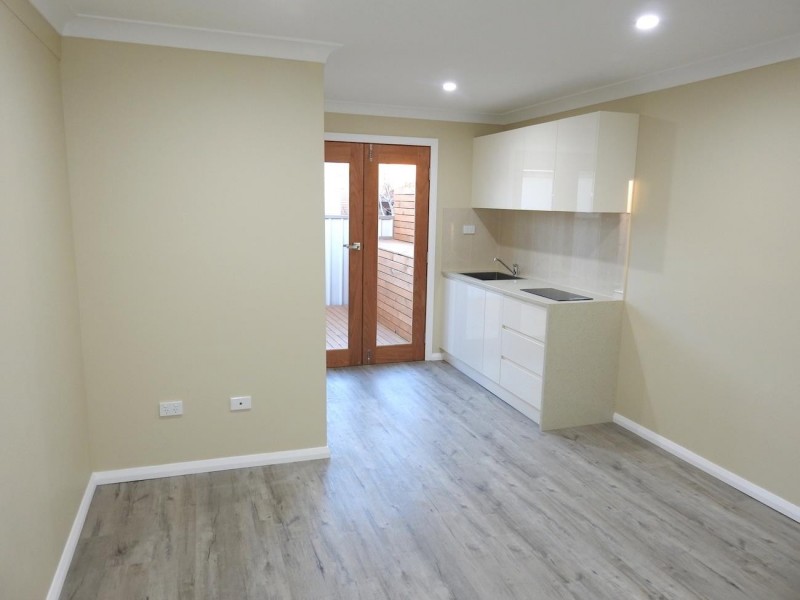 25A Norfolk Avenue, Fairfield West NSW 2165