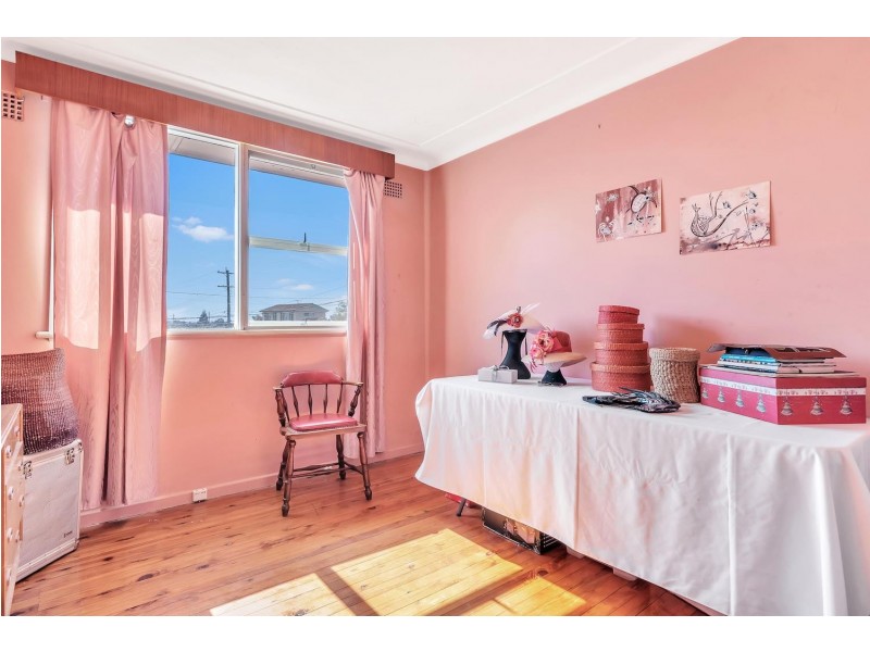 2 Stacey Street, Fairfield West NSW 2165