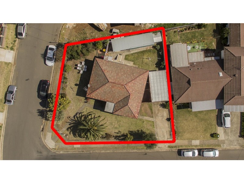 2 Stacey Street, Fairfield West NSW 2165
