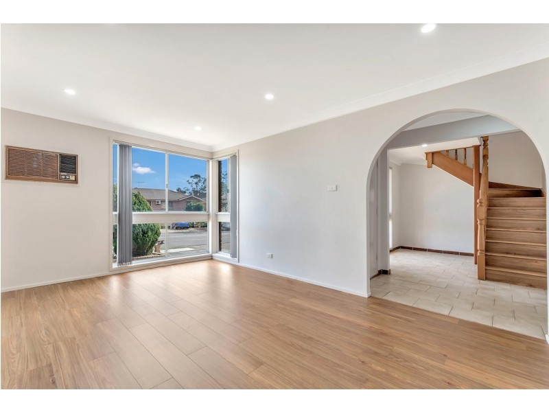 10 Winburndale Road, Wakeley NSW 2176