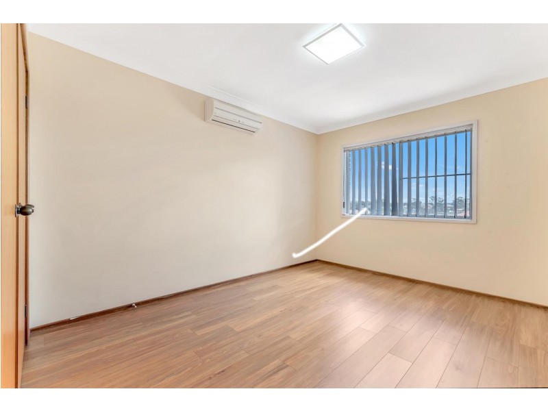 10 Winburndale Road, Wakeley NSW 2176