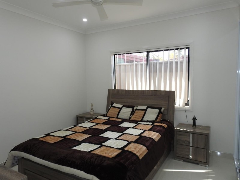 13A Hope Crescent, Bossley Park NSW 2176