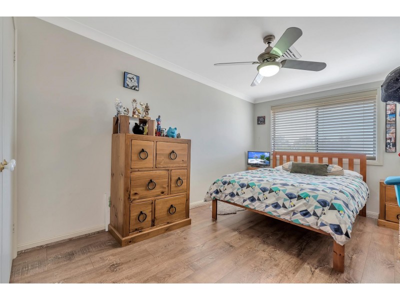 27 Curran Street, Prairiewood NSW 2176