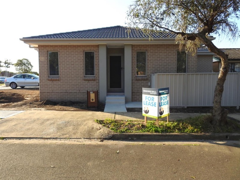 10A Galloway Street, Bossley Park NSW 2176