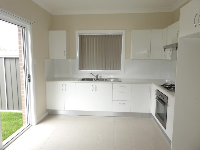 81A King  Road, Fairfield West NSW 2165