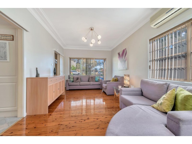 29 Warren Road, Woodpark NSW 2164