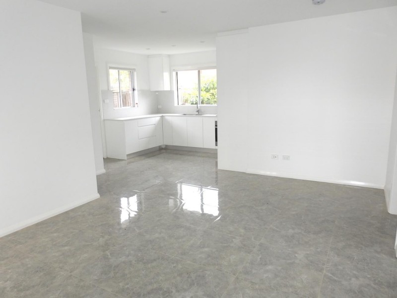 39A Eton Street, Smithfield NSW 2164