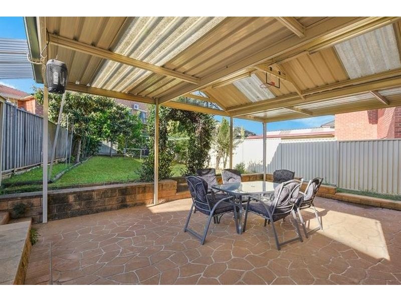 32A Cuthbert Crescent, Edensor Park NSW 2176