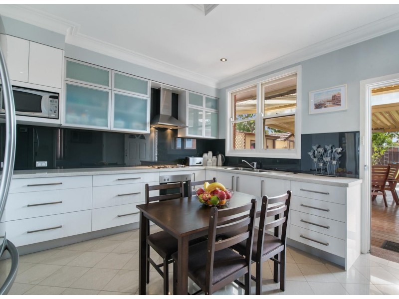 44 Neville Street, Smithfield NSW 2164