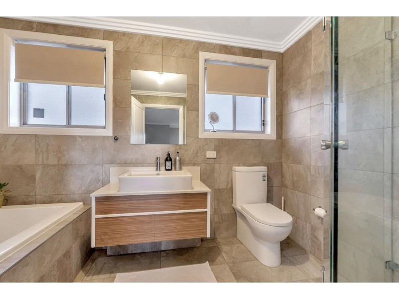 Middleton Grange NSW 2171