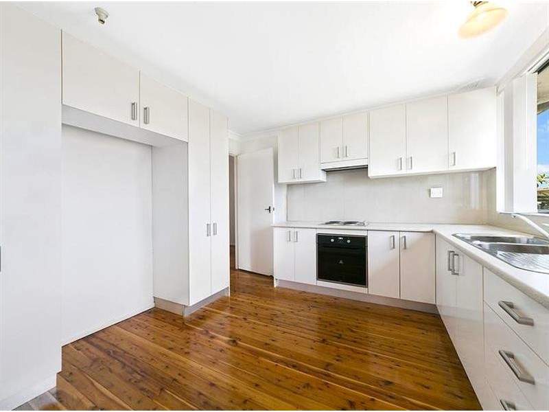 30 Dalton Place, Fairfield West NSW 2165